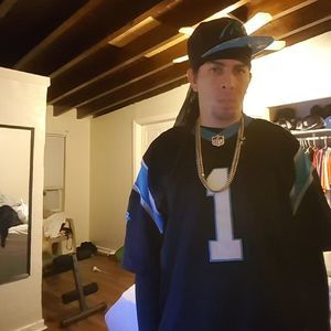 Meet your Posher, Denis